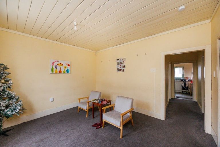 Photo of property in 9 Domain Street, Palmerston North, 4410