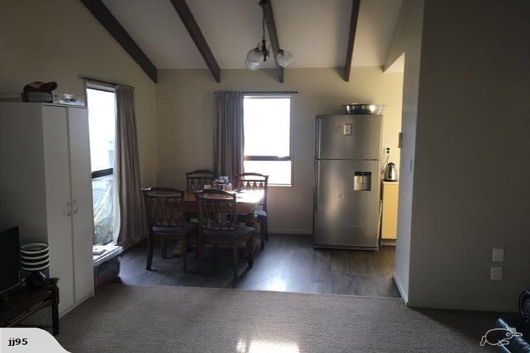 Photo of property in 2/279 Main South Road, Hornby, Christchurch, 8042