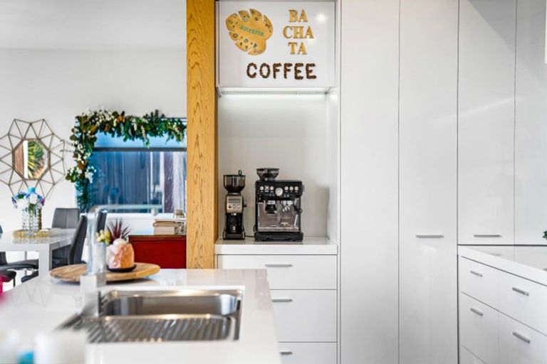 Photo of property in 16 Te Rito Street, Marshland, Christchurch, 8083