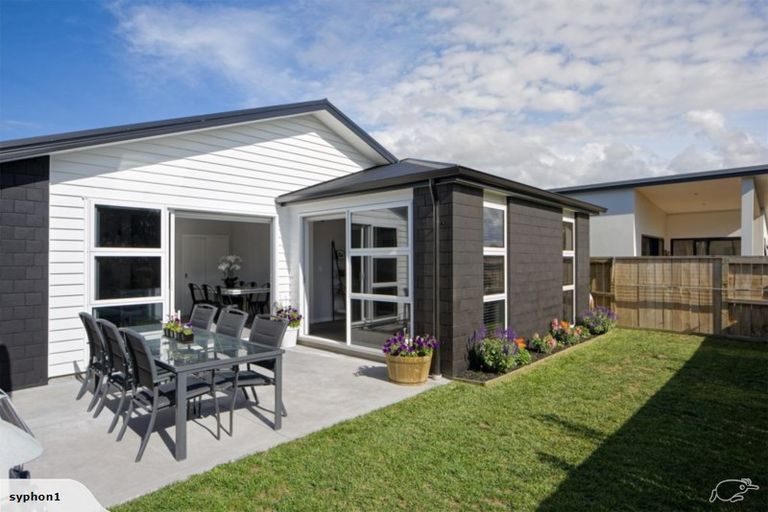 Photo of property in 20 Franks Way, Papamoa Beach, Papamoa, 3118