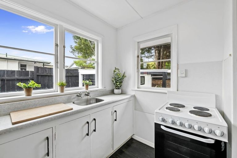 Photo of property in 19a Rosina Street, Clouston Park, Upper Hutt, 5018