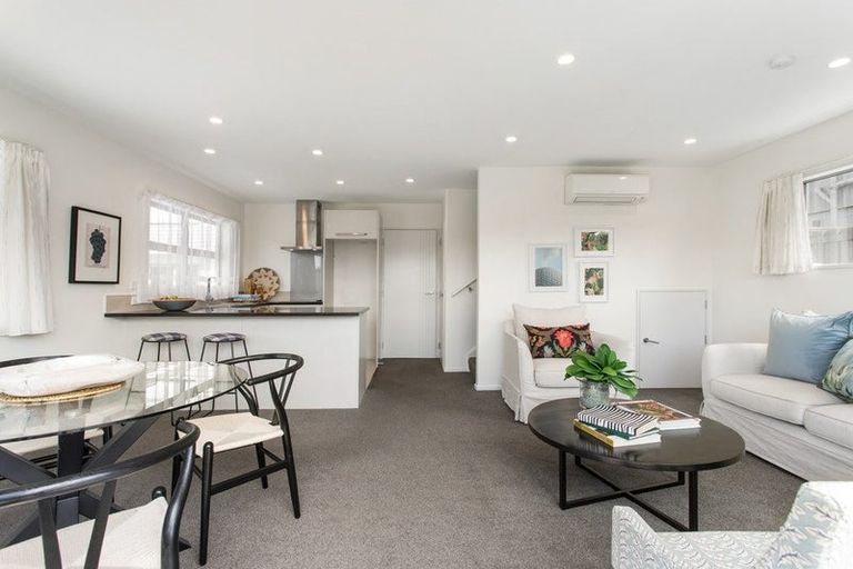 Photo of property in 6/33 Elizabeth Street, Riccarton, Christchurch, 8041