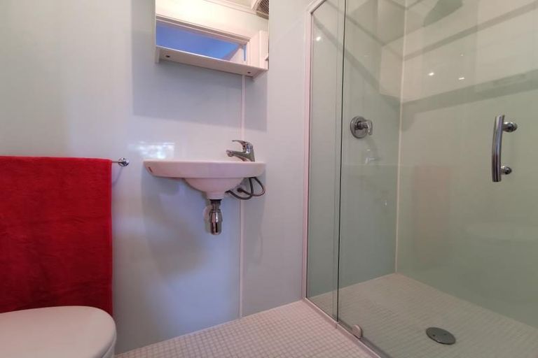 Photo of property in 194 Townsend Road, Miramar, Wellington, 6022