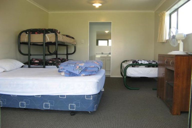 Photo of property in 64 Omahau Crescent, Twizel, 7901