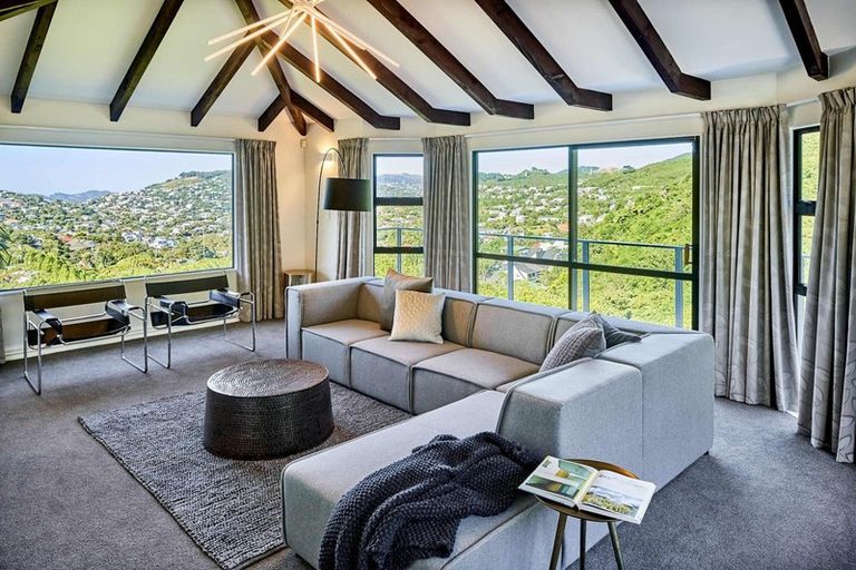 Photo of property in 7 Ridvan Grove, Ngaio, Wellington, 6035