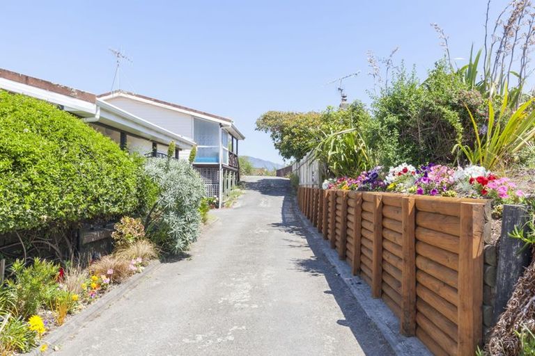 Photo of property in 3/10 Menin Road, Raumati South, Paraparaumu, 5032
