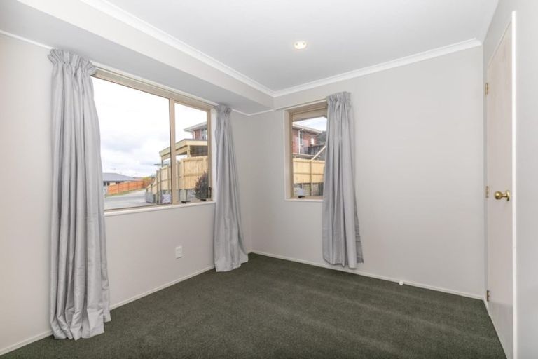 Photo of property in 28 Antrim Place, Nawton, Hamilton, 3200