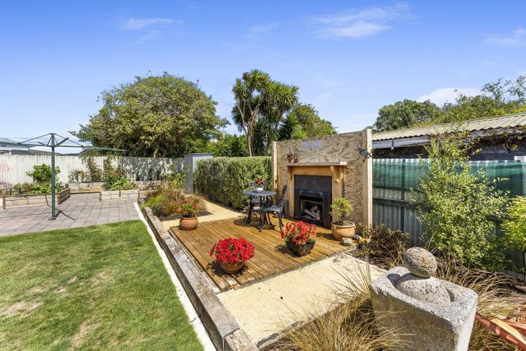 Photo of property in 19 Galway Avenue, Hokowhitu, Palmerston North, 4410