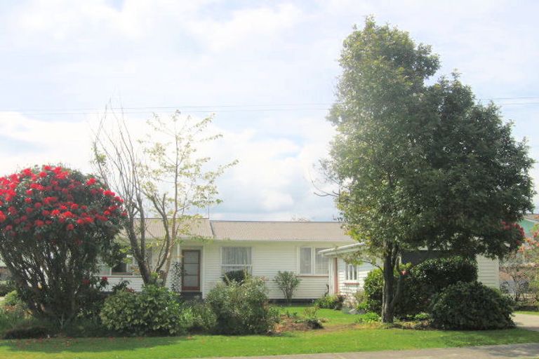 Photo of property in 4b Coulter Road, Owhata, Rotorua, 3010