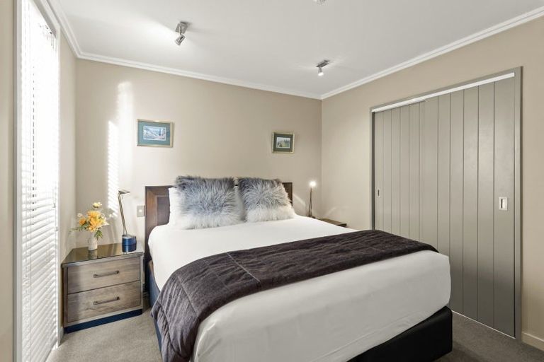 Photo of property in 21a Perriam Place, Mount Pisa, Cromwell, 9383