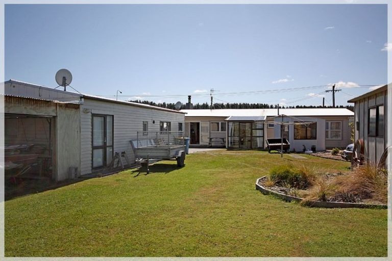 Photo of property in 30 Edinburgh Terrace, Foxton Beach, Foxton, 4815