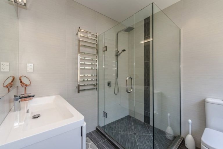 Photo of property in 11 Castleton Way, Flagstaff, Hamilton, 3210