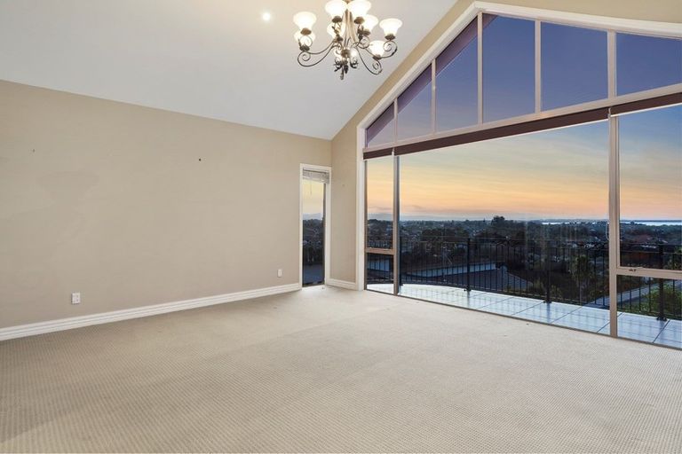 Photo of property in 19 La Cumbre Close, Bethlehem, Tauranga, 3110
