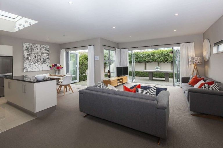 Photo of property in 38 Rhodes Street, Merivale, Christchurch, 8014