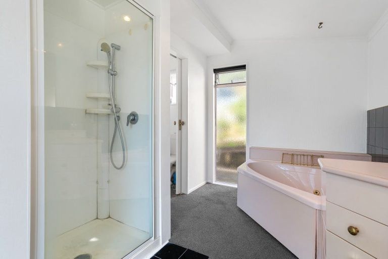 Photo of property in 135b Durrant Drive, Whangamata, 3620