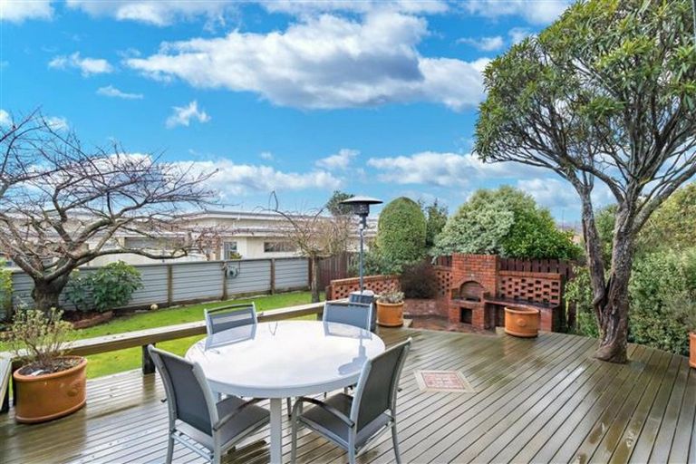 Photo of property in 46 Doon Street, Mosgiel, 9024