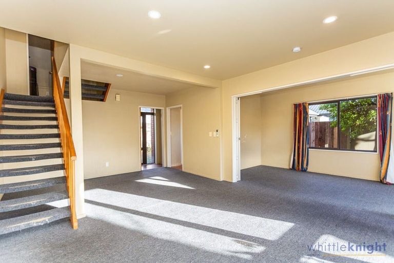 Photo of property in 4/9 Elizabeth Street, Riccarton, Christchurch, 8011
