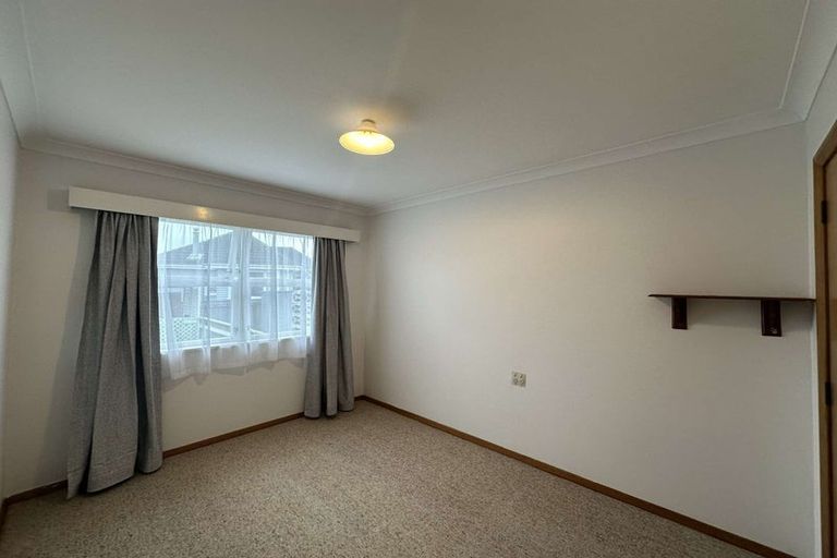 Photo of property in 7 Huia Place, Levin, 5510