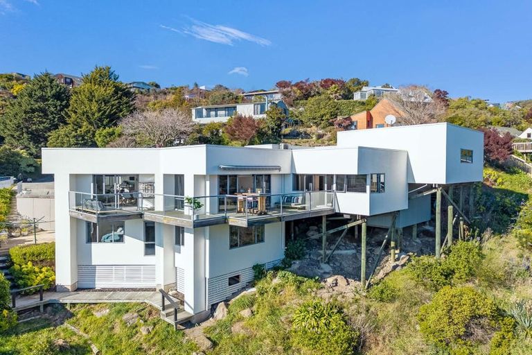 Photo of property in 10 Cadiz Lane, Mount Pleasant, Christchurch, 8081