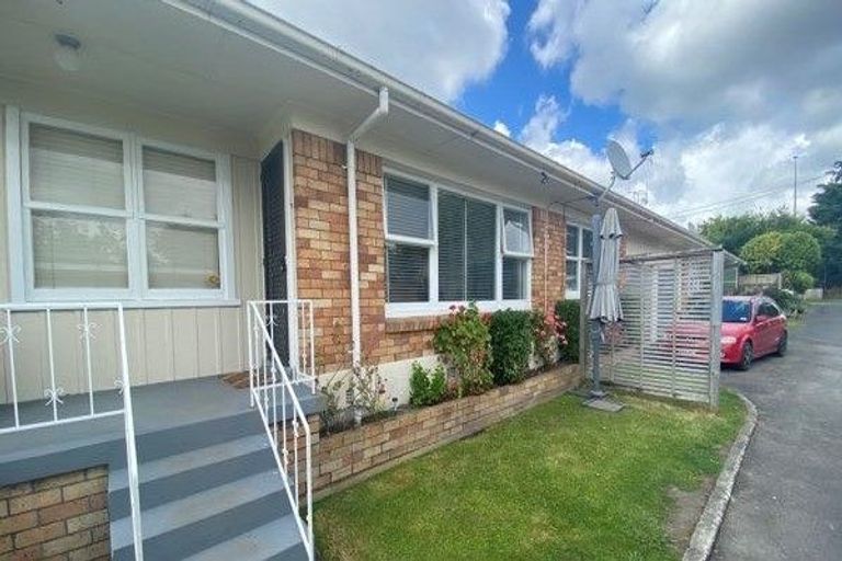 Photo of property in 2/144 Galloway Street, Hamilton East, Hamilton, 3216