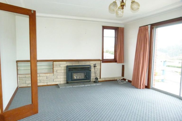 Photo of property in 70 Hocken Street, Kenmure, Dunedin, 9011
