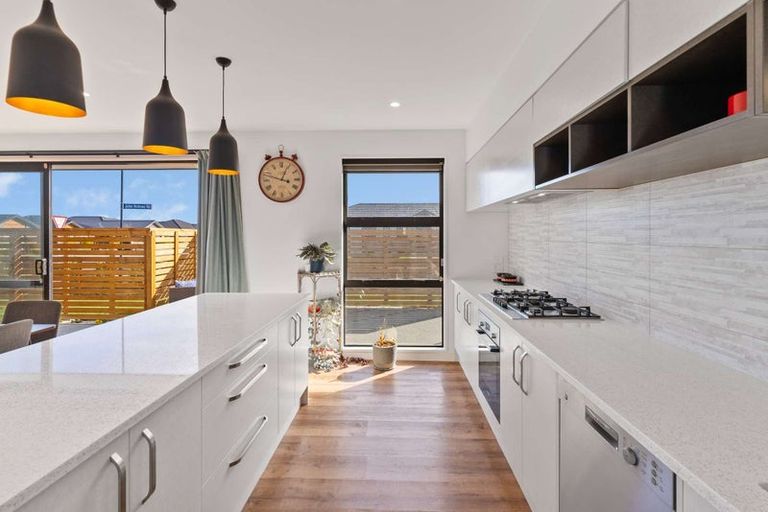 Photo of property in 34 Bill Harvey Drive, Halswell, Christchurch, 8025