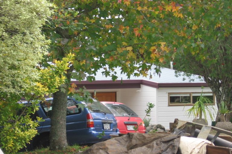 Photo of property in 18 Kawaka Street, Titirangi, Auckland, 0604