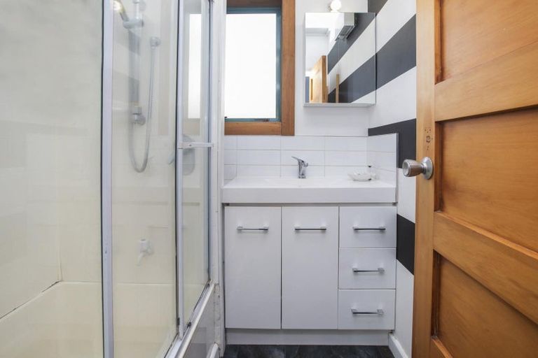 Photo of property in 142 Harewood Road, Papanui, Christchurch, 8053