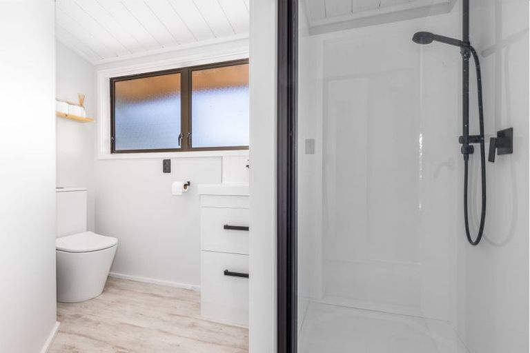 Photo of property in 114 Matatua Road, Raumati Beach, Paraparaumu, 5032