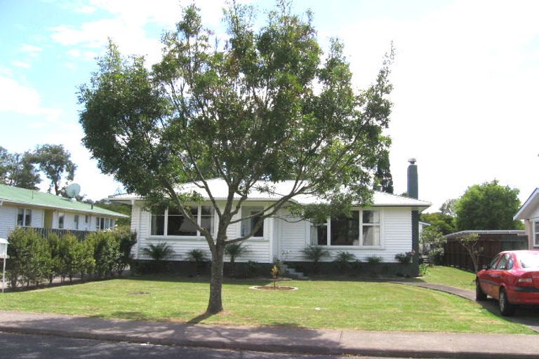 Photo of property in 5 Lynden Avenue, Hillcrest, Auckland, 0627