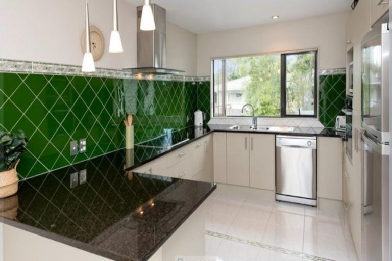 Photo of property in 191a Pakuranga Road, Pakuranga, Auckland, 2010