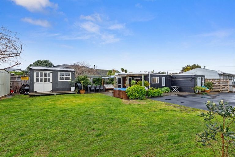Photo of property in 205a Dickson Road, Papamoa Beach, Papamoa, 3118