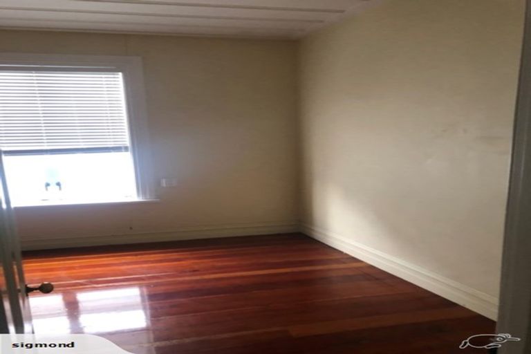 Photo of property in 407 Marine Parade, Napier South, Napier, 4110