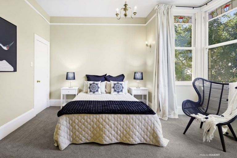 Photo of property in 10 Harriett Street, Thorndon, Wellington, 6011