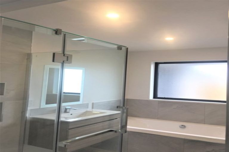 Photo of property in 5 Rosa Lane, Wigram, Christchurch, 8025