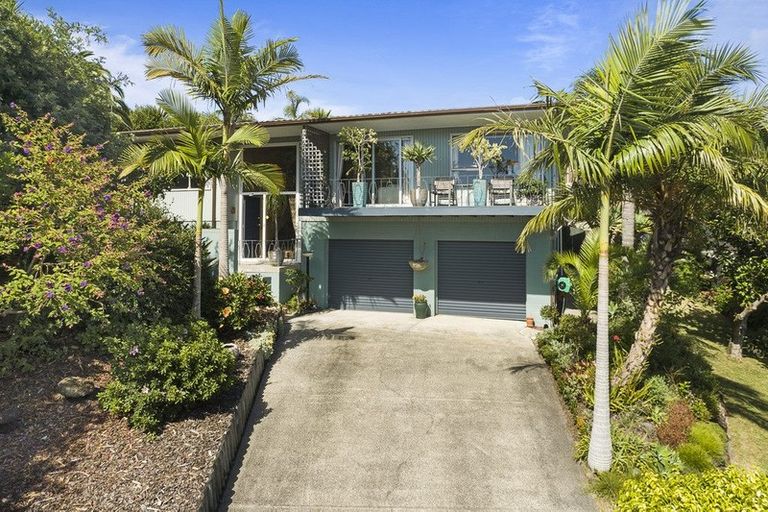 Photo of property in 10 Ponui Place, Mairangi Bay, Auckland, 0630