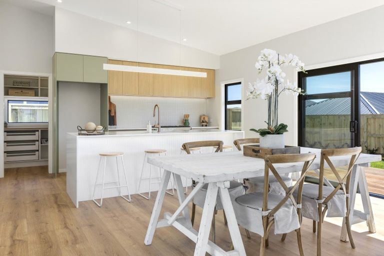 Photo of property in 15 Makomako Crescent, Wharewaka, 3330