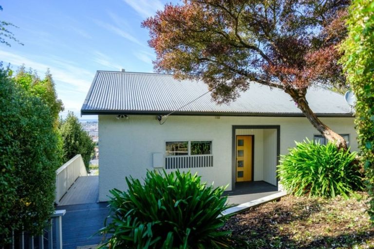 Photo of property in 13 Forfar Street, Clyde Hill, Dunedin, 9011