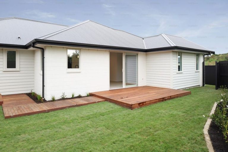 Photo of property in 108 Freedom Drive, Kelvin Grove, Palmerston North, 4470