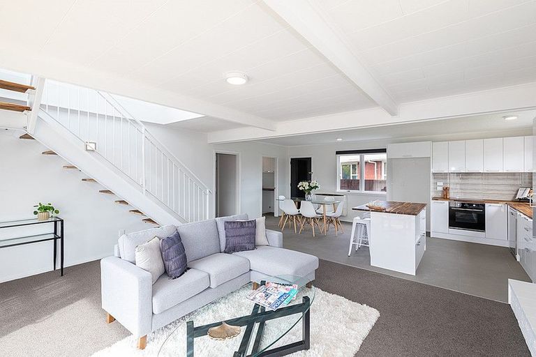 Photo of property in 374 Halswell Road, Halswell, Christchurch, 8025