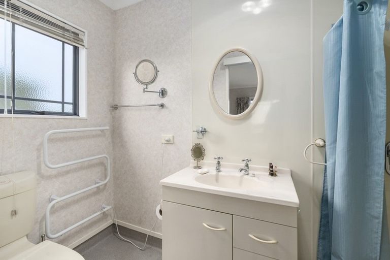 Photo of property in 3 Hillview Place, Feilding, 4702