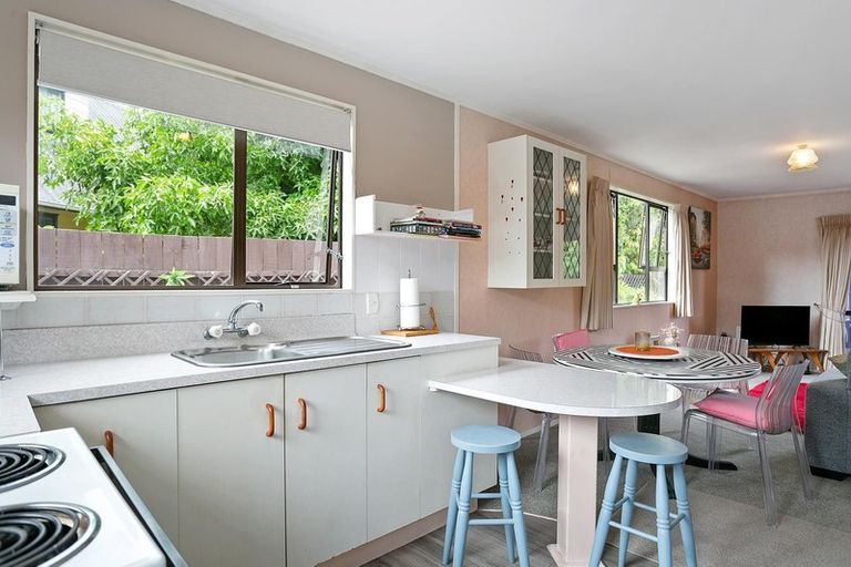 Photo of property in 43 Moore Street, Leamington, Cambridge, 3432