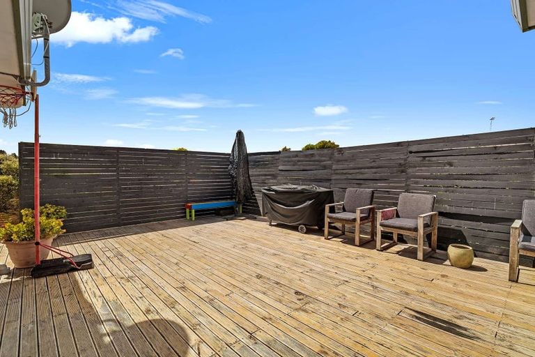 Photo of property in 16b Roick Parade, Glen Eden, Auckland, 0602