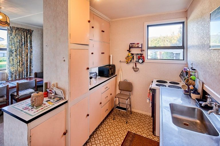 Photo of property in 1174 Taita Drive, Taita, Lower Hutt, 5011