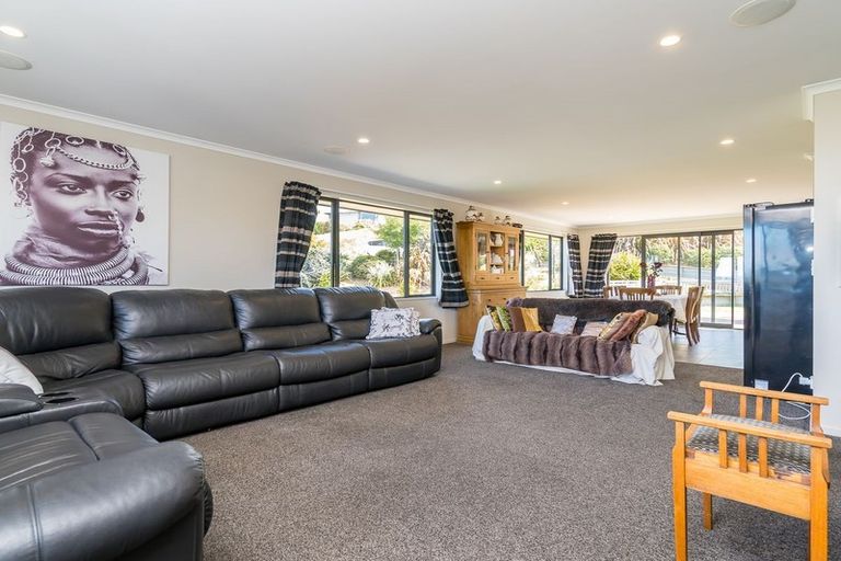 Photo of property in 11 Thomson Street, Green Island, Dunedin, 9018