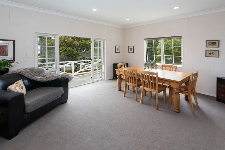 Photo of property in 3/222 Bleakhouse Road, Mellons Bay, Auckland, 2014