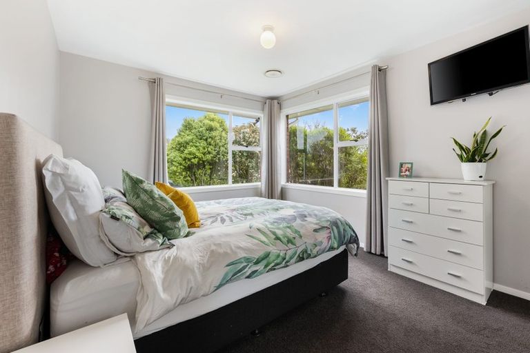 Photo of property in 103 Warren Crescent, Hillmorton, Christchurch, 8025