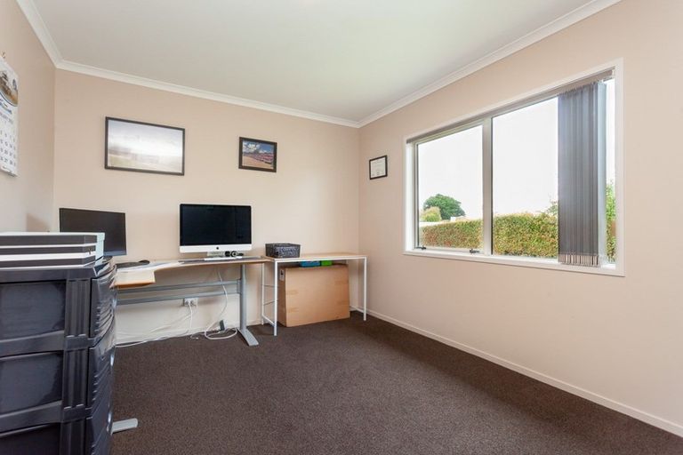 Photo of property in 6 Depot Street, Tirau, 3410