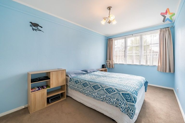 Photo of property in 80 Naenae Road, Naenae, Lower Hutt, 5011