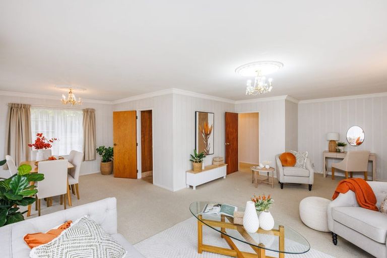 Photo of property in 9 Churchill Avenue, Hokowhitu, Palmerston North, 4410